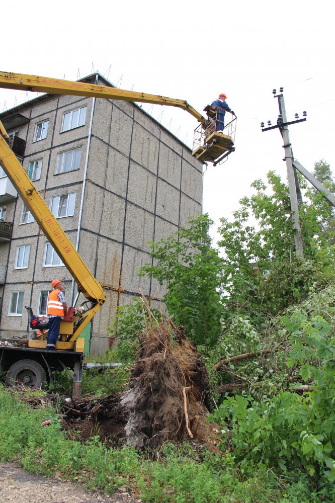 Энергетики ОАО «ВОЭК» ликвидировали последствия стихии в Собинке
